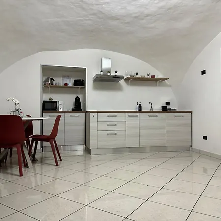 Andrea's Place Apartment *